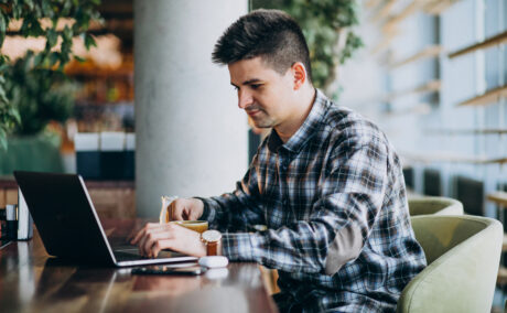 Liberdade para trabalhar na <em>gig economy</em>: o que isso significa?
