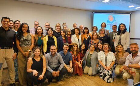 Professoras da PUC Minas colaboram com avaliação de projetos do PET-Saúde Digital em Brasília Professoras da PUC Minas colaboram com avaliação de projetos do PET-Saúde Digital em Brasília