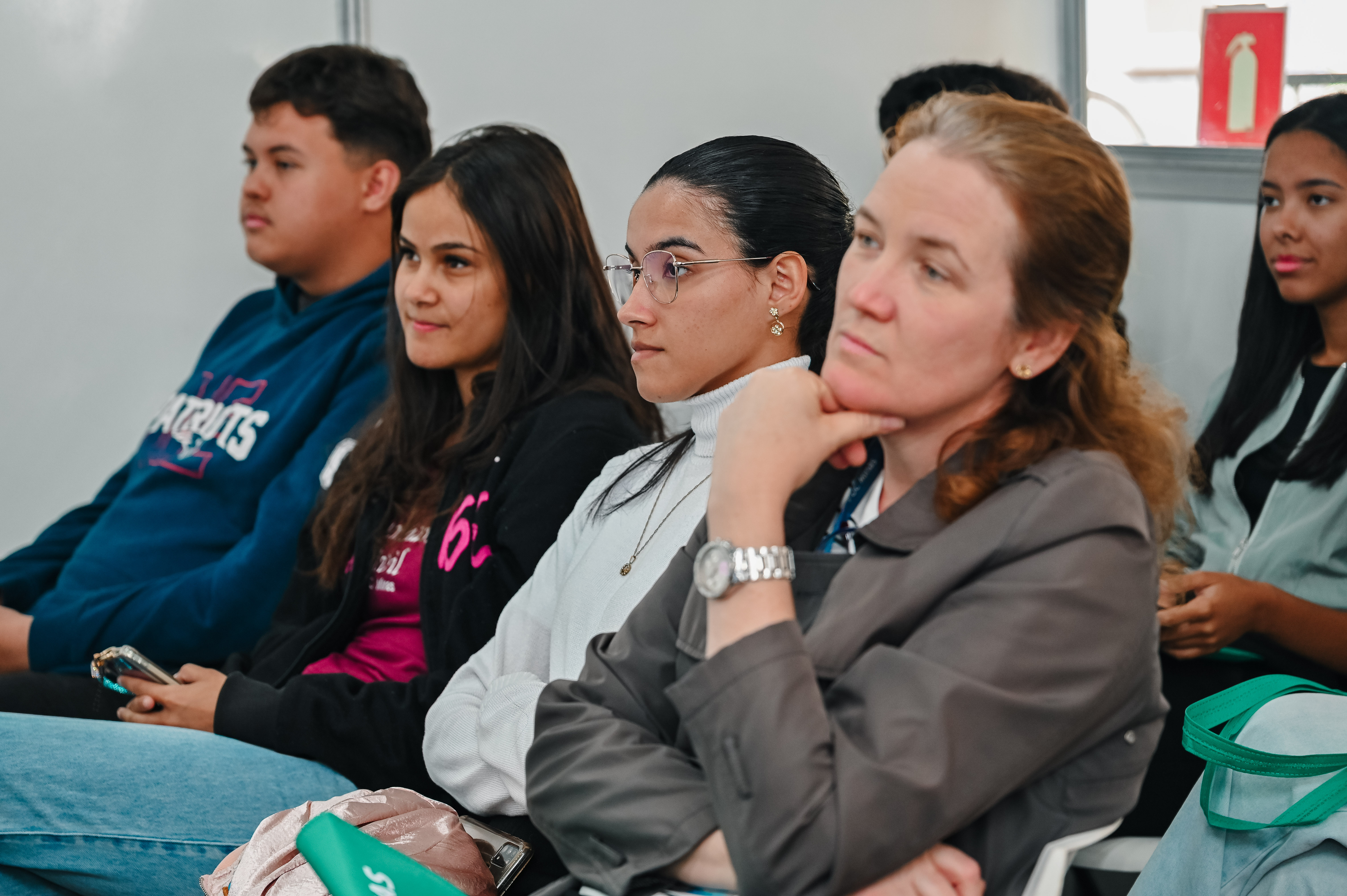 Público acompanha palestra na Feira de Carreiras PUC Minas
