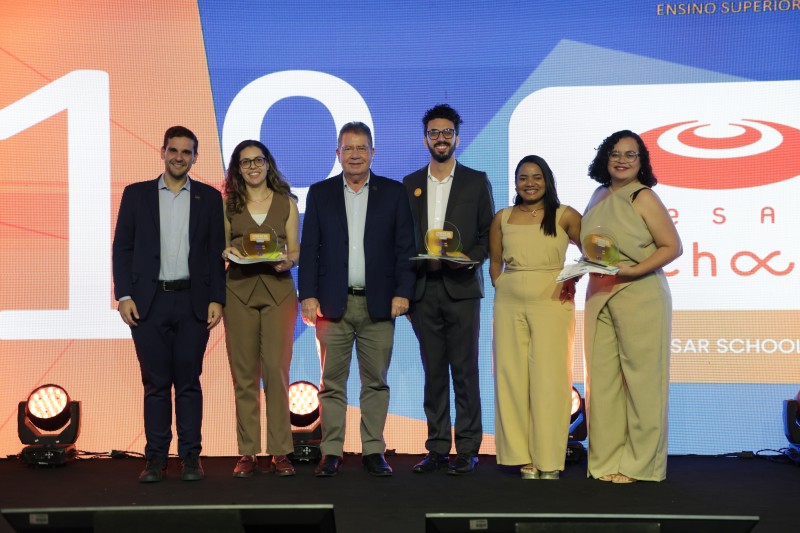 André Correia participa de cerimônia do Prêmio IEL de Talentos em Pernambuco